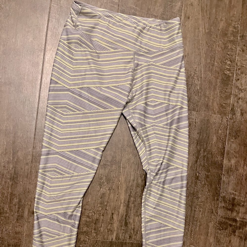 Small workout leggings